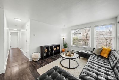 4111 Whitman Avenue N #402, Seattle, WA 98103 - Photo 2