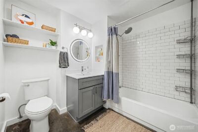 4111 Whitman Avenue N #402, Seattle, WA 98103 - Photo 9