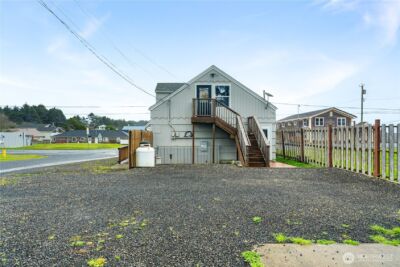 40 Main Street , Pacific Beach, WA 98571 - Photo 32