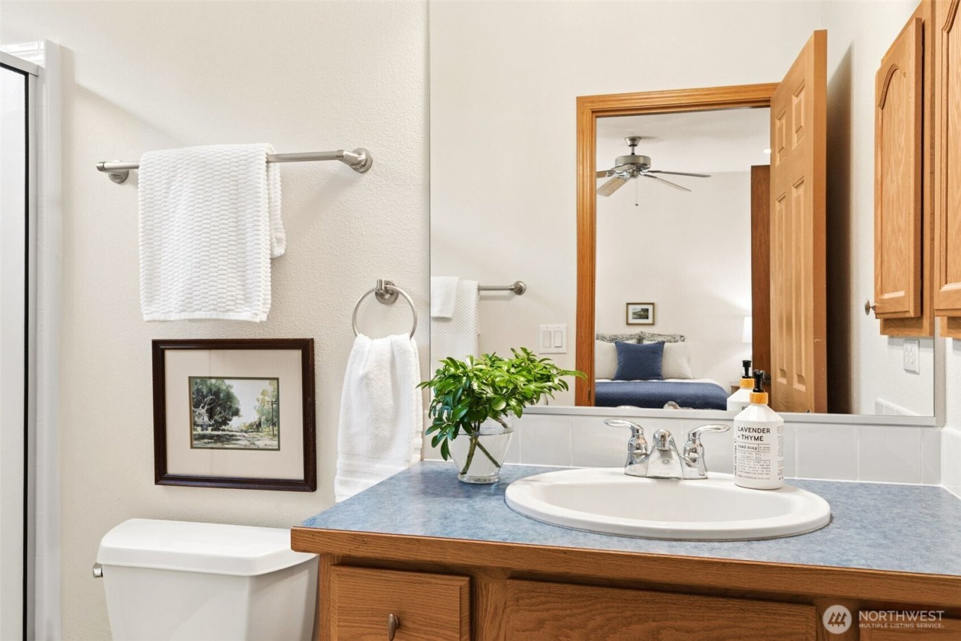 8232 Bainbridge Loop NE, Lacey, WA 98516