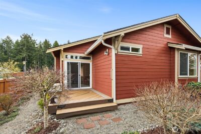 8232 Bainbridge Loop NE, Lacey, WA 98516 - Photo 20