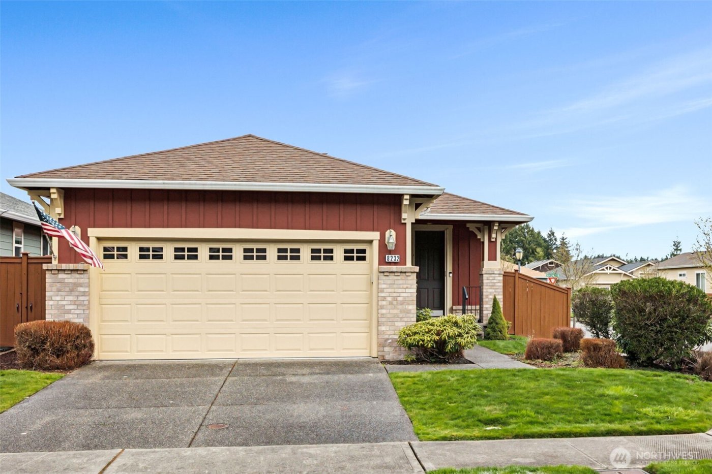 8232 Bainbridge Loop NE, Lacey, WA 98516