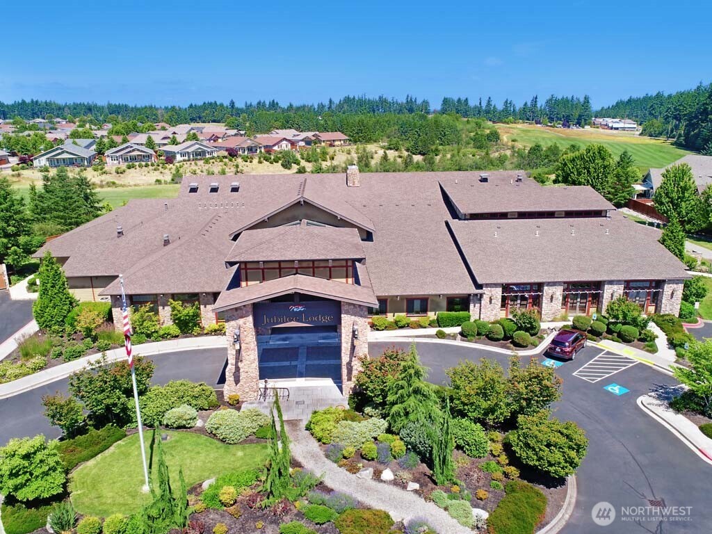 8232 Bainbridge Loop NE, Lacey, WA 98516