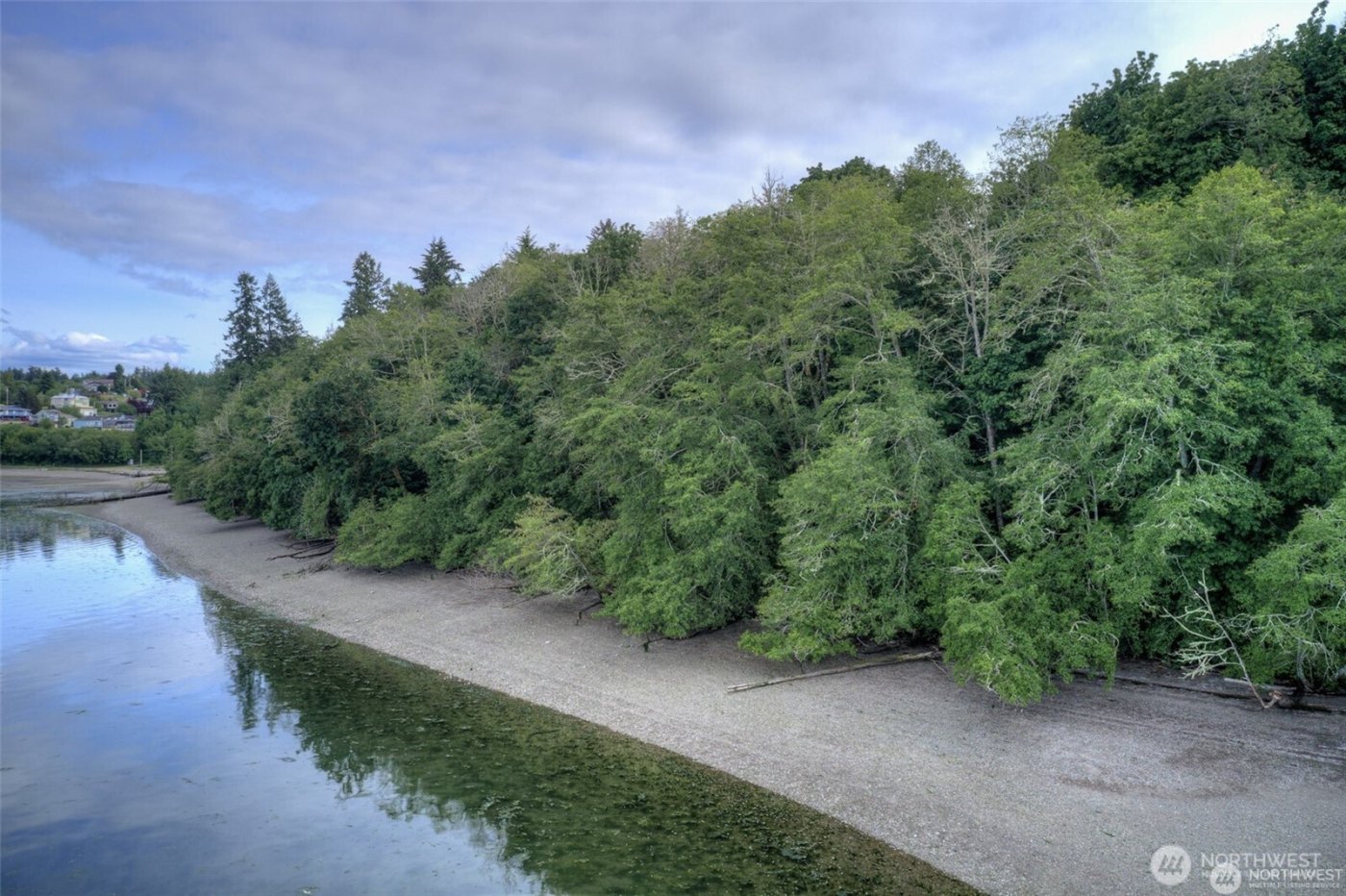 8232 Bainbridge Loop NE, Lacey, WA 98516