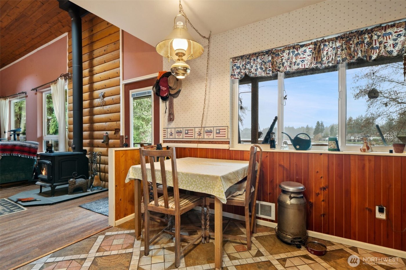 30 E Lakeway Drive , Shelton, WA 98584