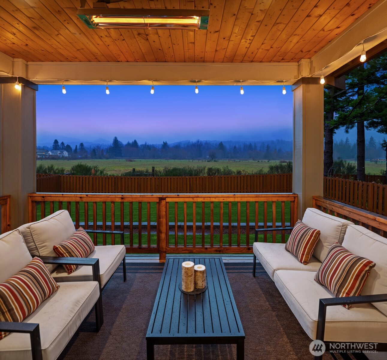 1099 SE 14th Place , North Bend, WA 98045