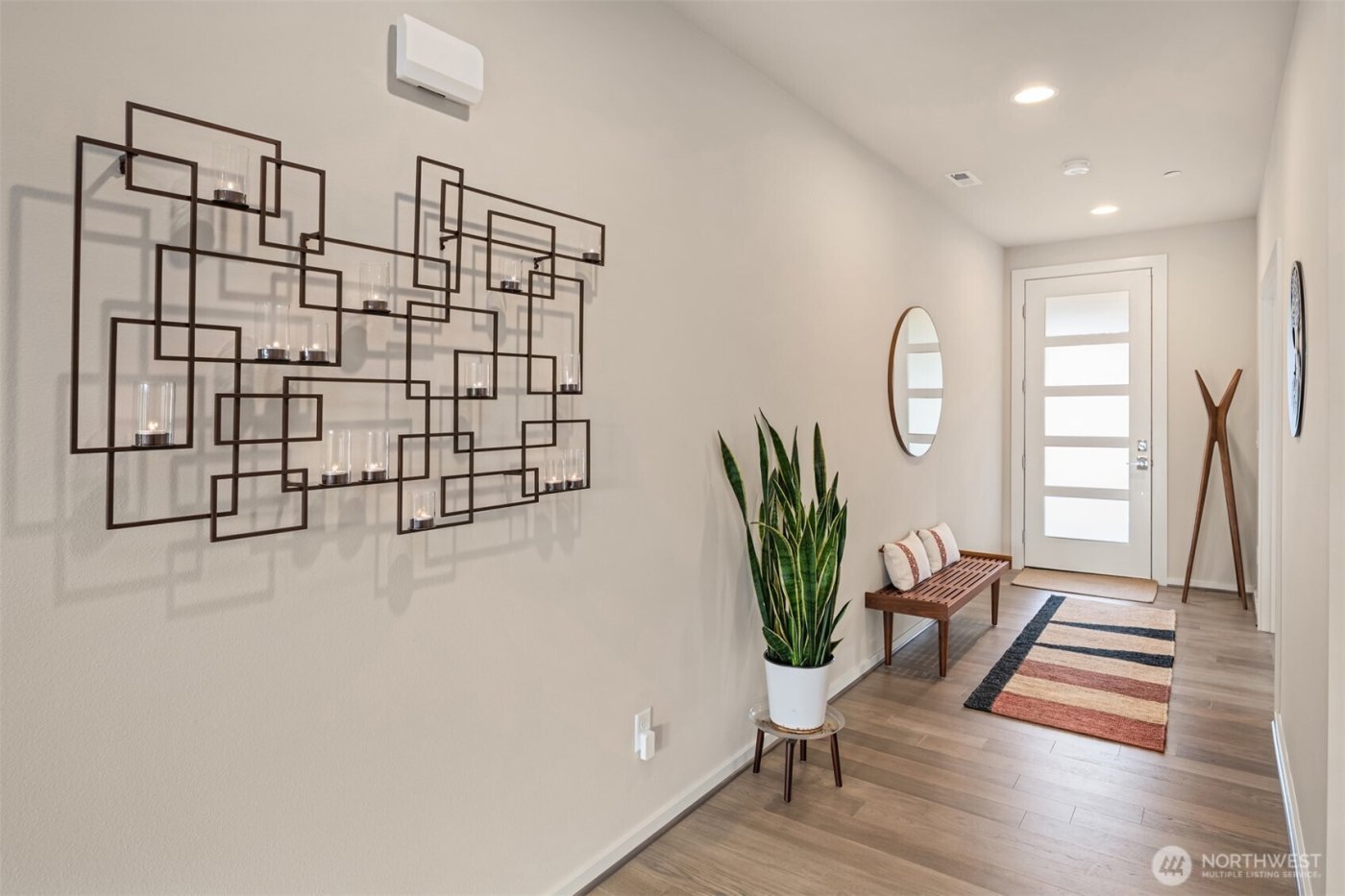 1099 SE 14th Place , North Bend, WA 98045