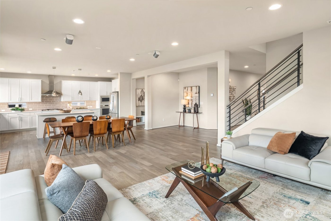 1099 SE 14th Place , North Bend, WA 98045