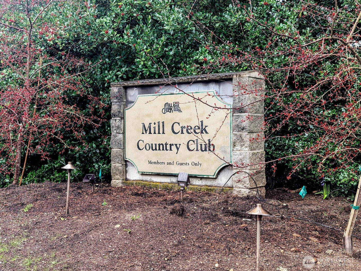 1831 SE Mill Fern Drive , Mill Creek, WA 98012