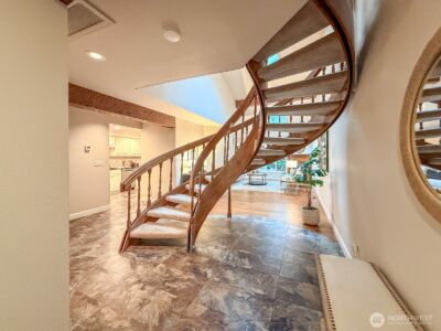 1831 SE Mill Fern Drive , Mill Creek, WA 98012 - Photo 4