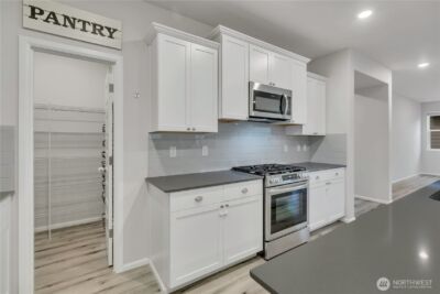 19814 135th Avenue E, Graham, WA 98338 - Photo 8