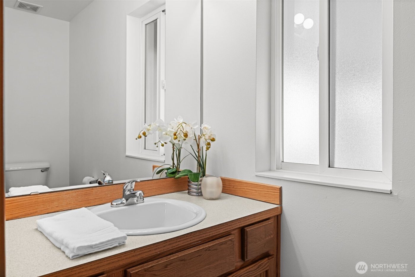 23727 80th Court W, Edmonds, WA 98026