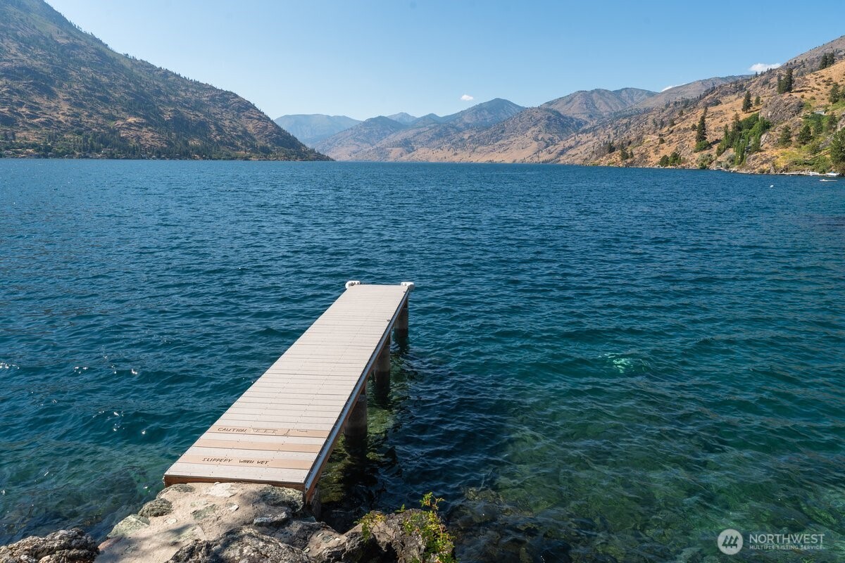 2570 Emerson Acres Road , Manson, WA 98831