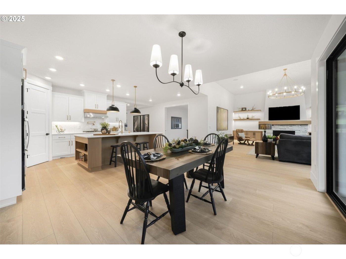 818 NW 173RD Circle , Ridgefield, WA 98642