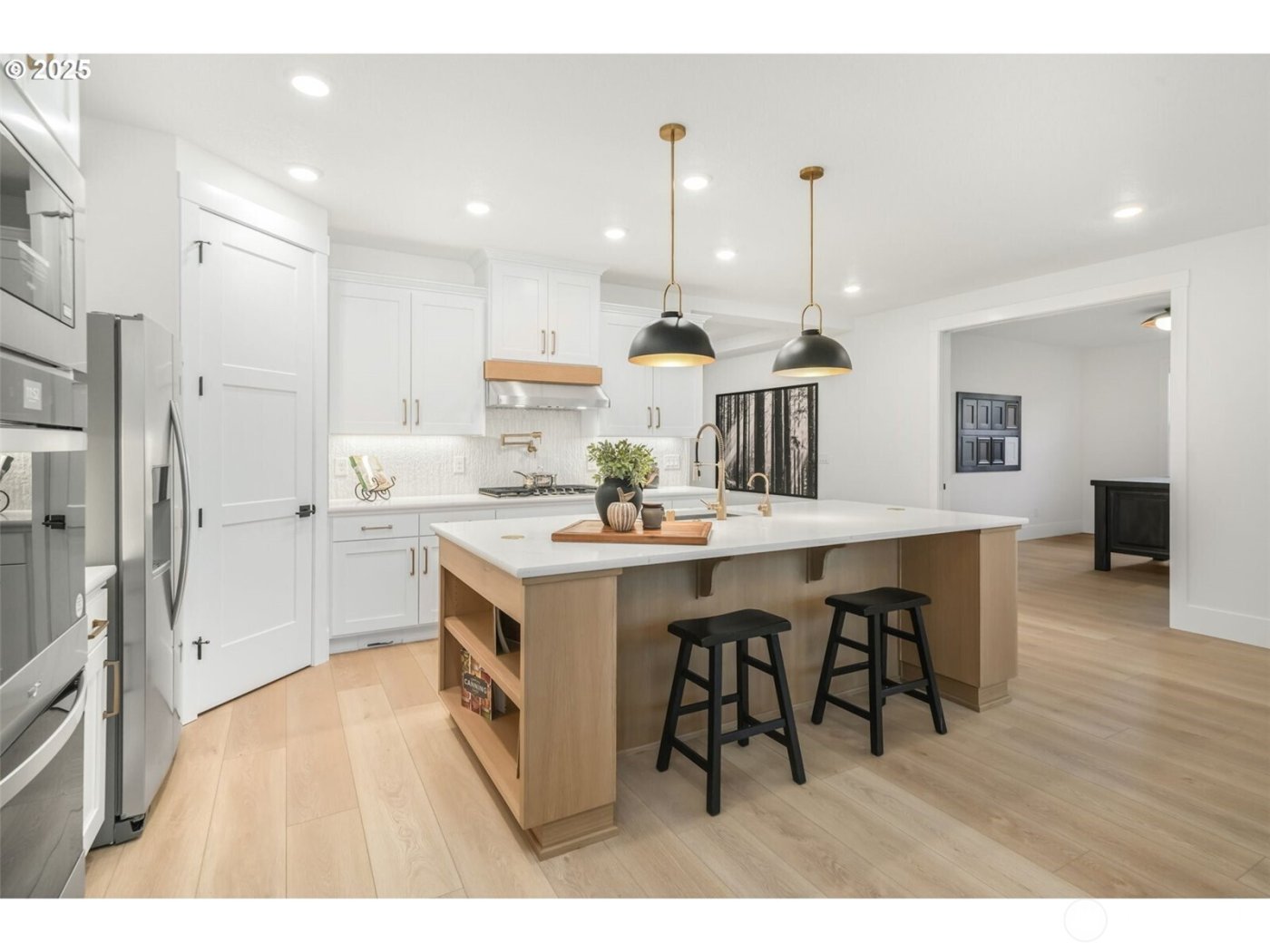 818 NW 173RD Circle , Ridgefield, WA 98642