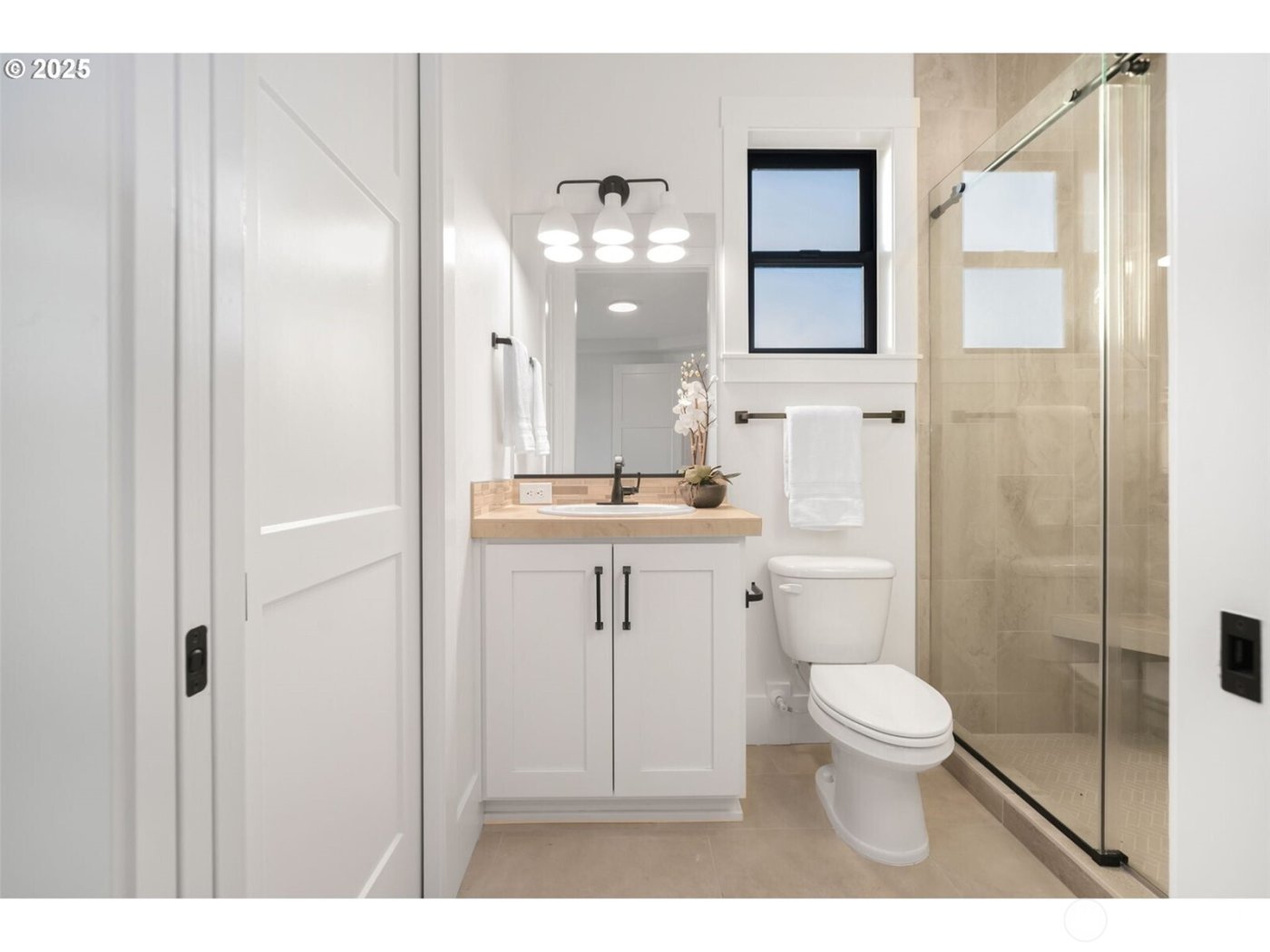 818 NW 173RD Circle , Ridgefield, WA 98642