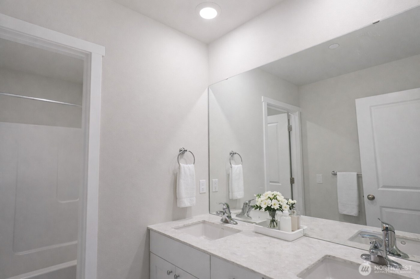 10623 SE 265th Place , Kent, WA 98030