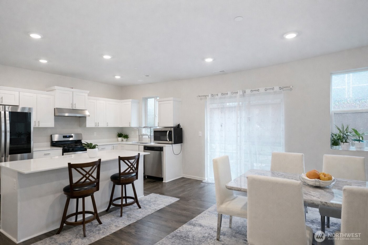 10623 SE 265th Place , Kent, WA 98030