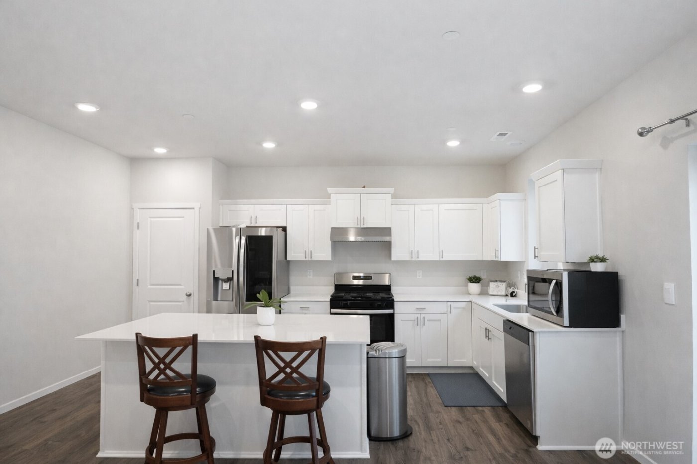 10623 SE 265th Place , Kent, WA 98030