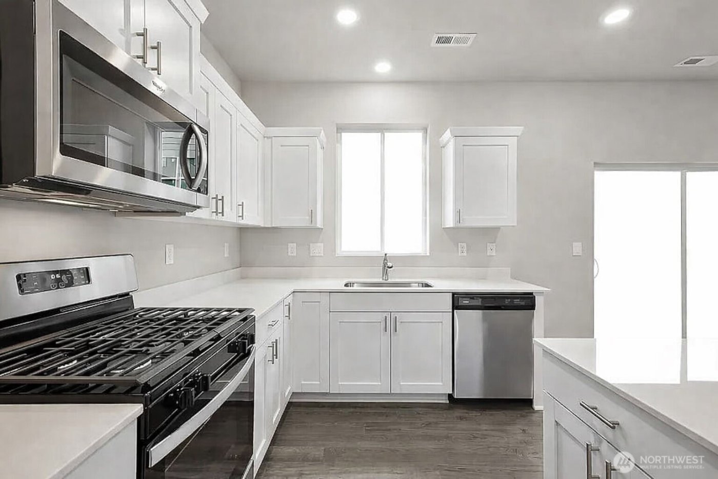 10623 SE 265th Place , Kent, WA 98030