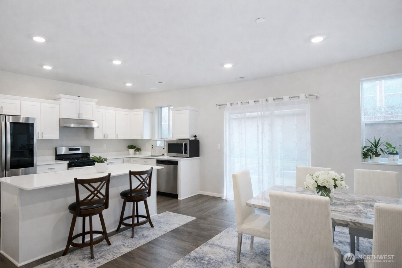 10623 SE 265th Place , Kent, WA 98030