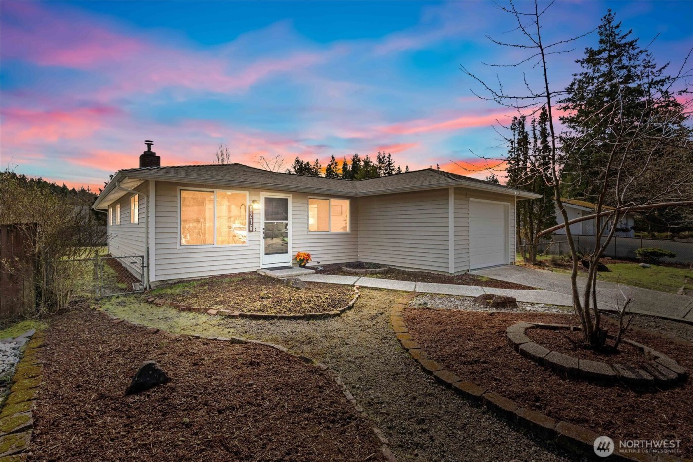 9216 Madrone Circle W, University Place, WA 98467