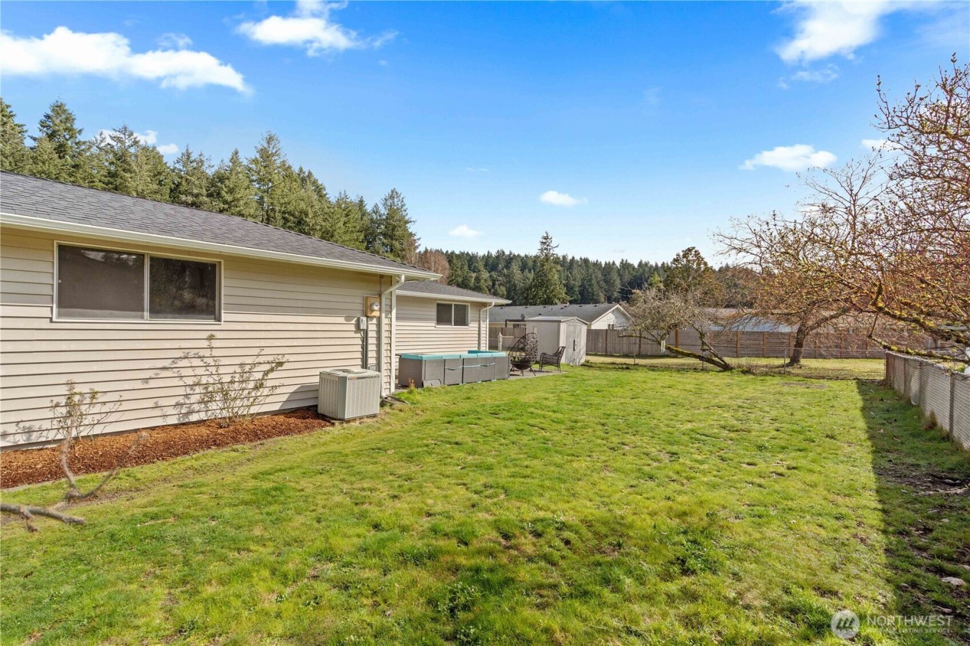 9216 Madrone Circle W, University Place, WA 98467