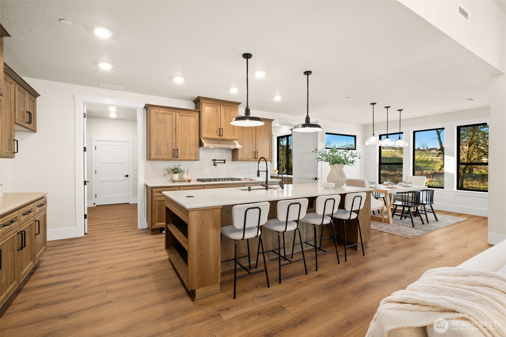 17104 NW 7TH Avenue , Ridgefield, WA 98642