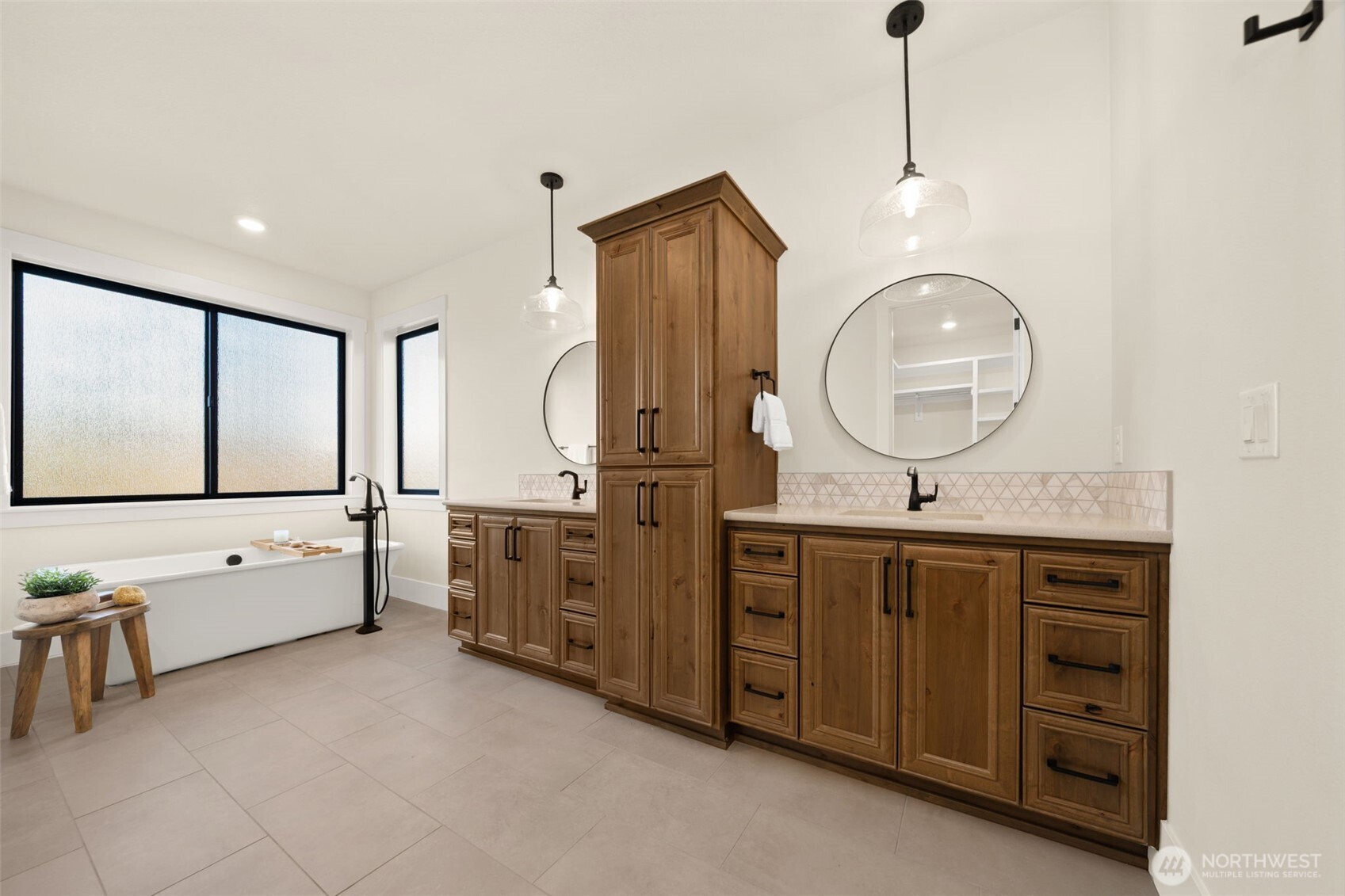 17104 NW 7TH Avenue , Ridgefield, WA 98642