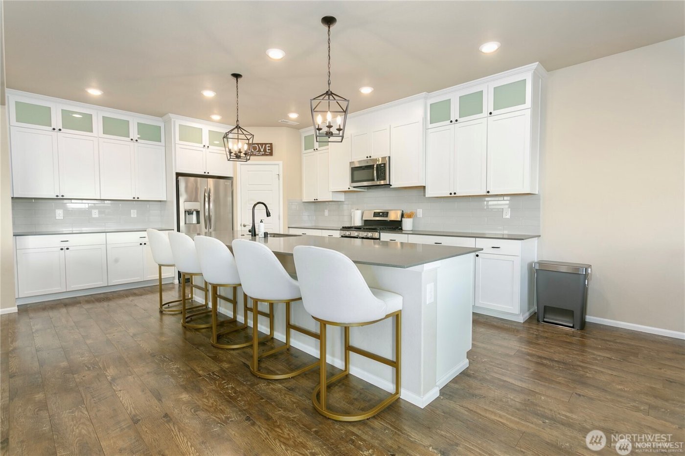 33094 Crystal Avenue SE, Black Diamond, WA 98010