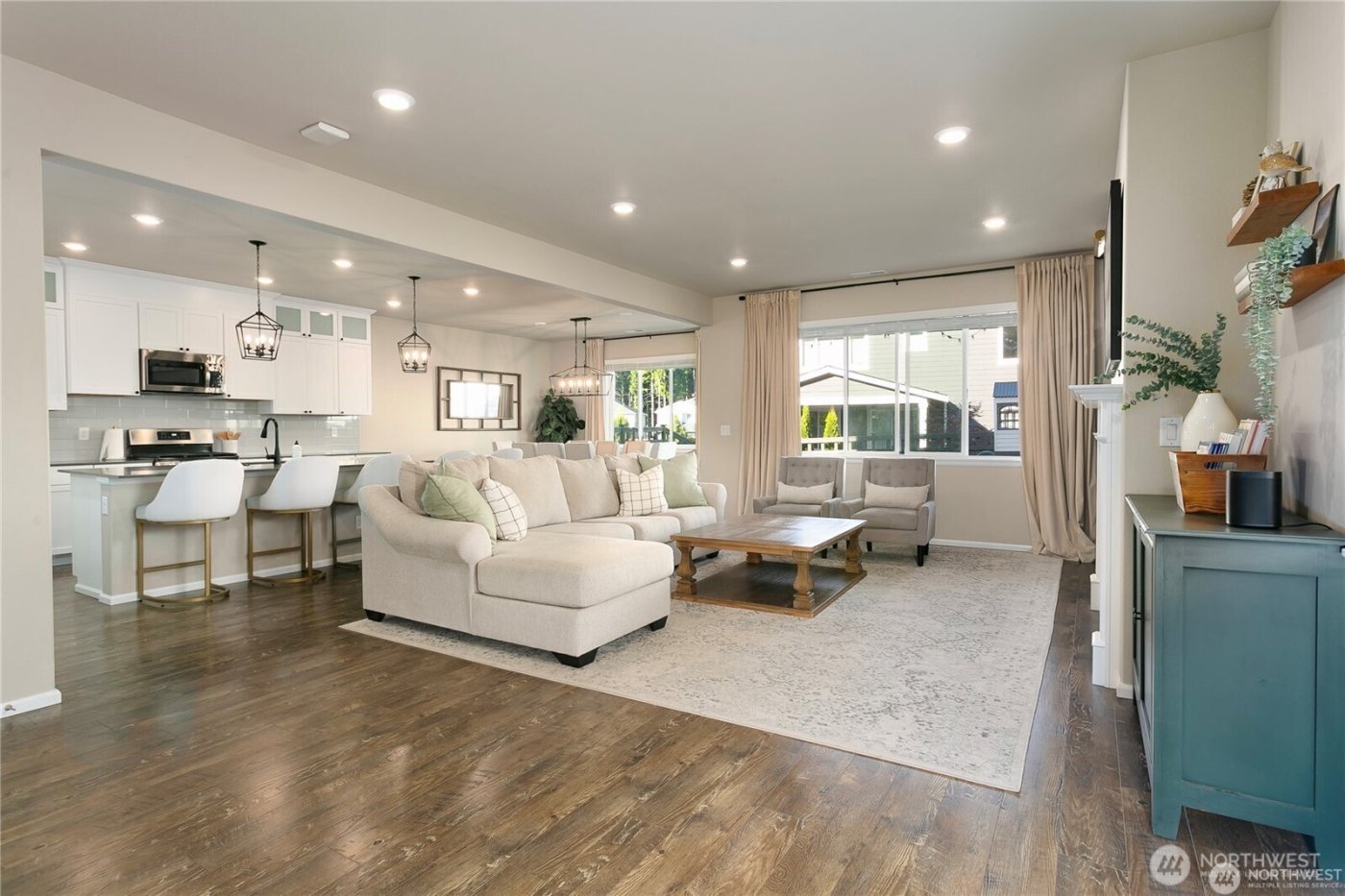 33094 Crystal Avenue SE, Black Diamond, WA 98010