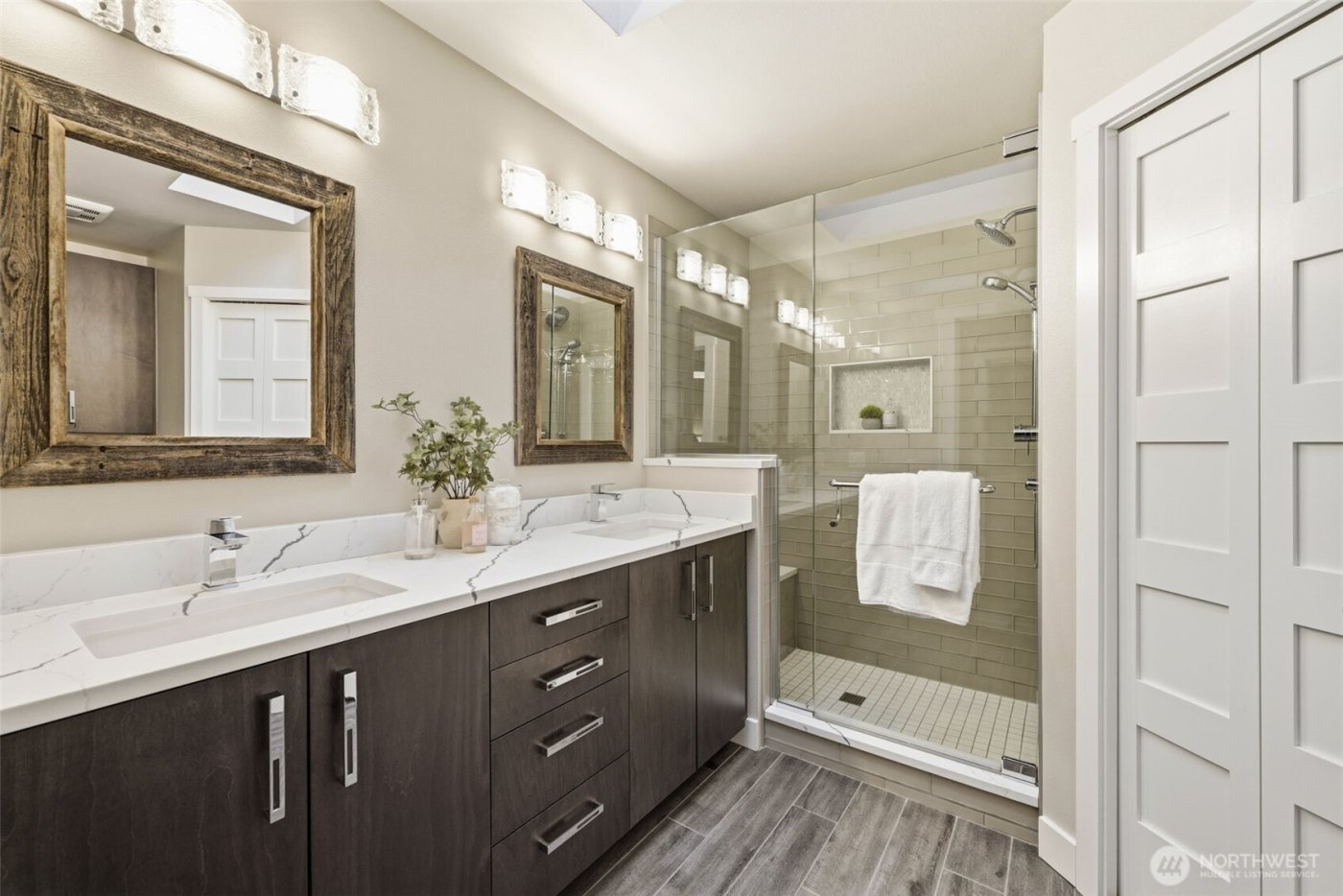 27032 NE Dorothy Street , Duvall, WA 98019