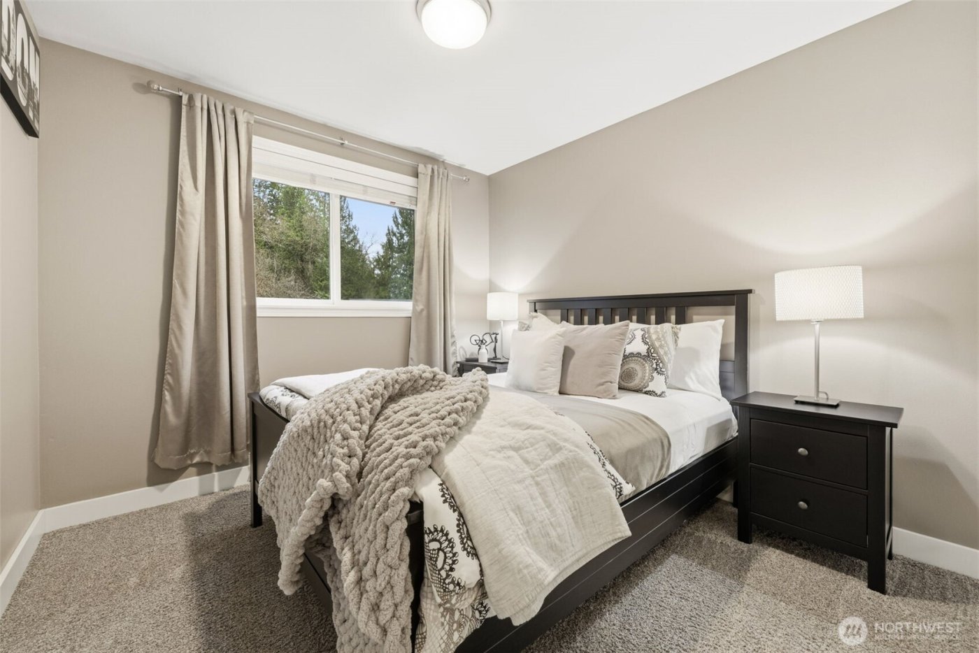 27032 NE Dorothy Street , Duvall, WA 98019