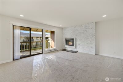 310 S 11th Street #204, Mount Vernon, WA 98274