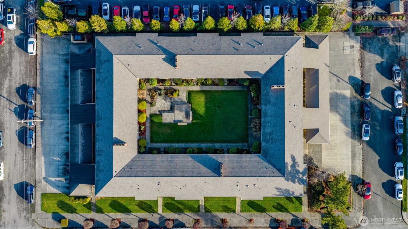 310 S 11th Street #204, Mount Vernon, WA 98274