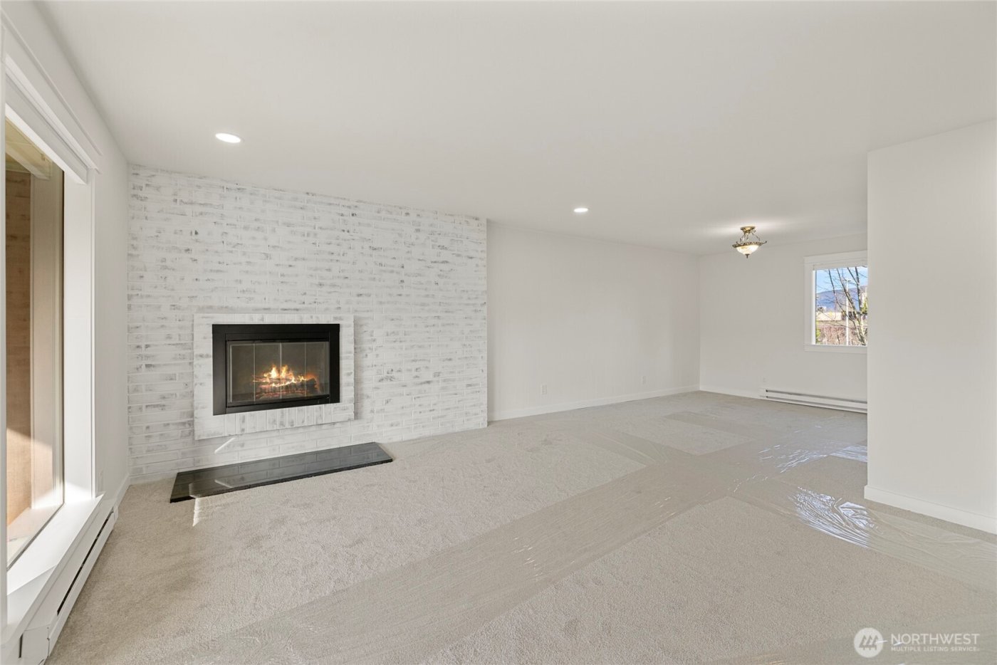 310 S 11th Street #204, Mount Vernon, WA 98274