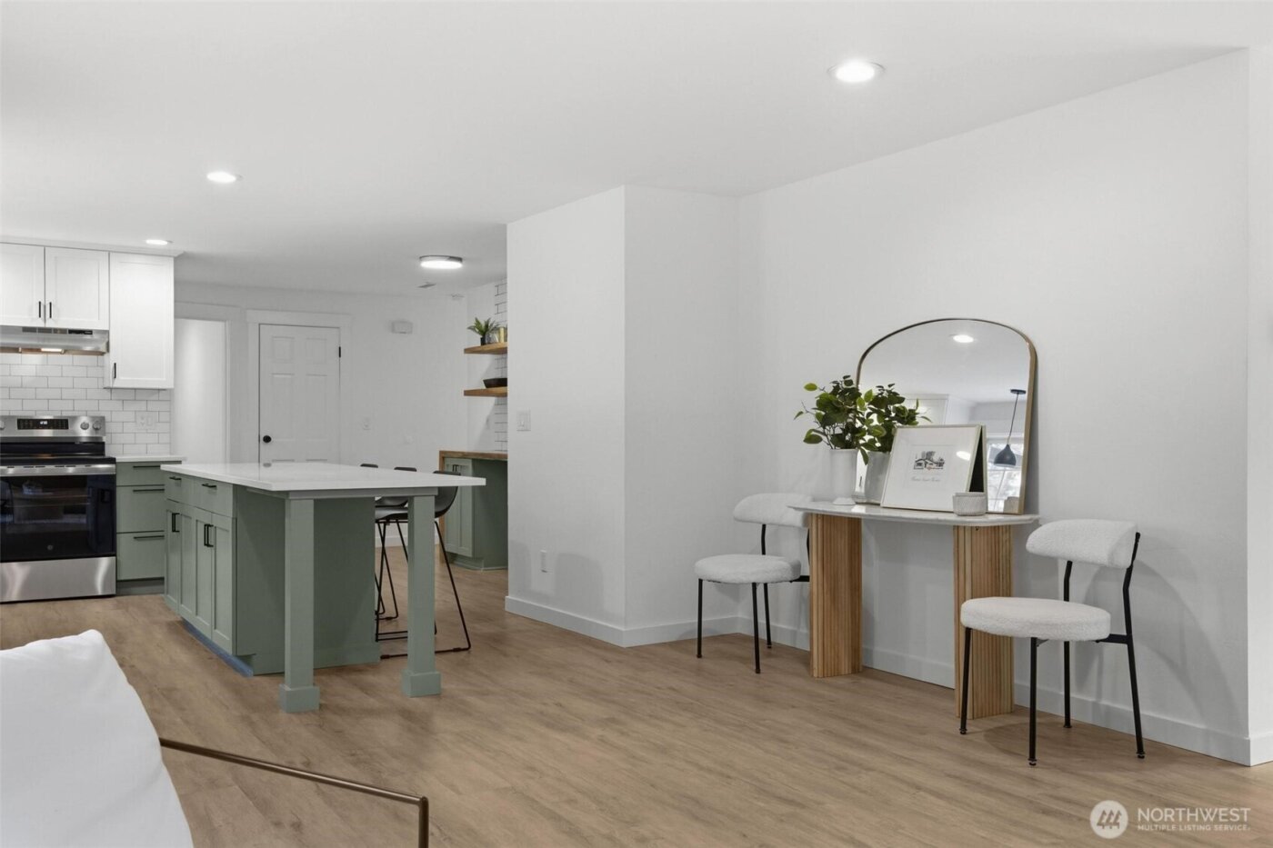 20511 Greening Road , Bothell, WA 98012