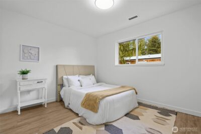 20511 Greening Road , Bothell, WA 98012 - Photo 17