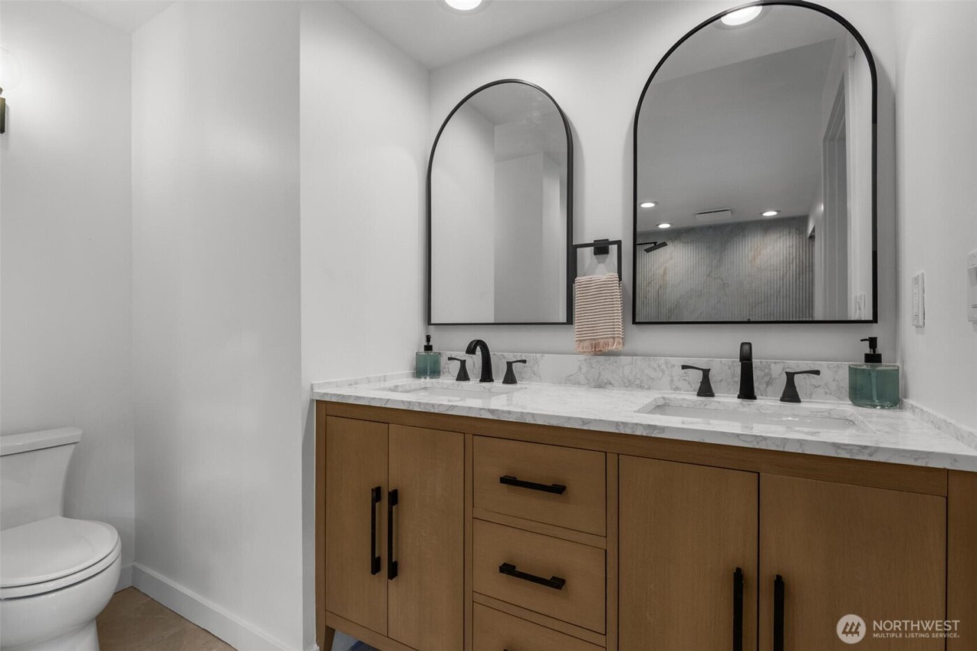 20511 Greening Road , Bothell, WA 98012