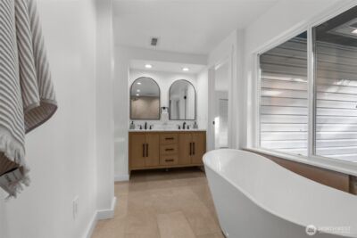 20511 Greening Road , Bothell, WA 98012 - Photo 24