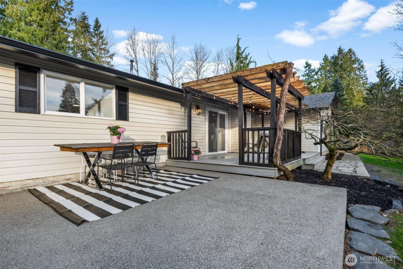 20511 Greening Road , Bothell, WA 98012