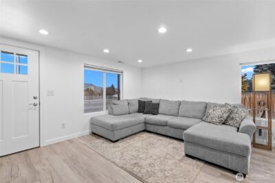 325 Eastmont Ave , East Wenatchee, WA 98802 - Photo 5