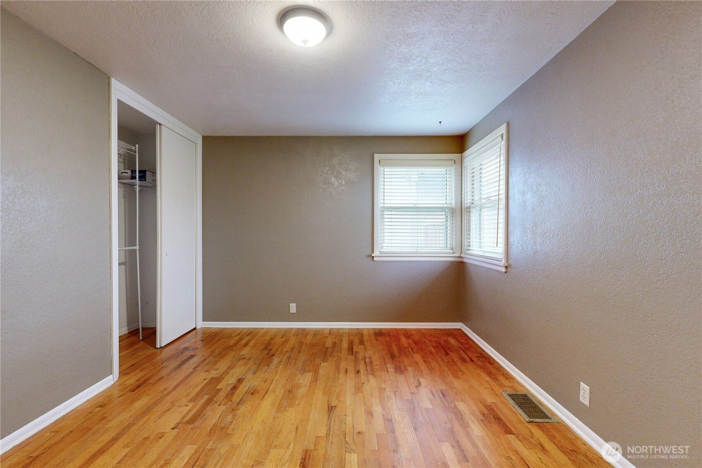 123 N Blue Street , Walla Walla, WA 99362