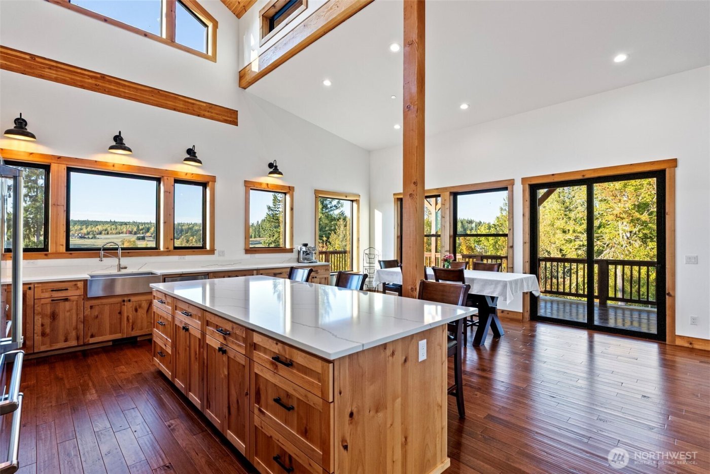 42524 Dean Kreger Rd E , Eatonville, WA 98328