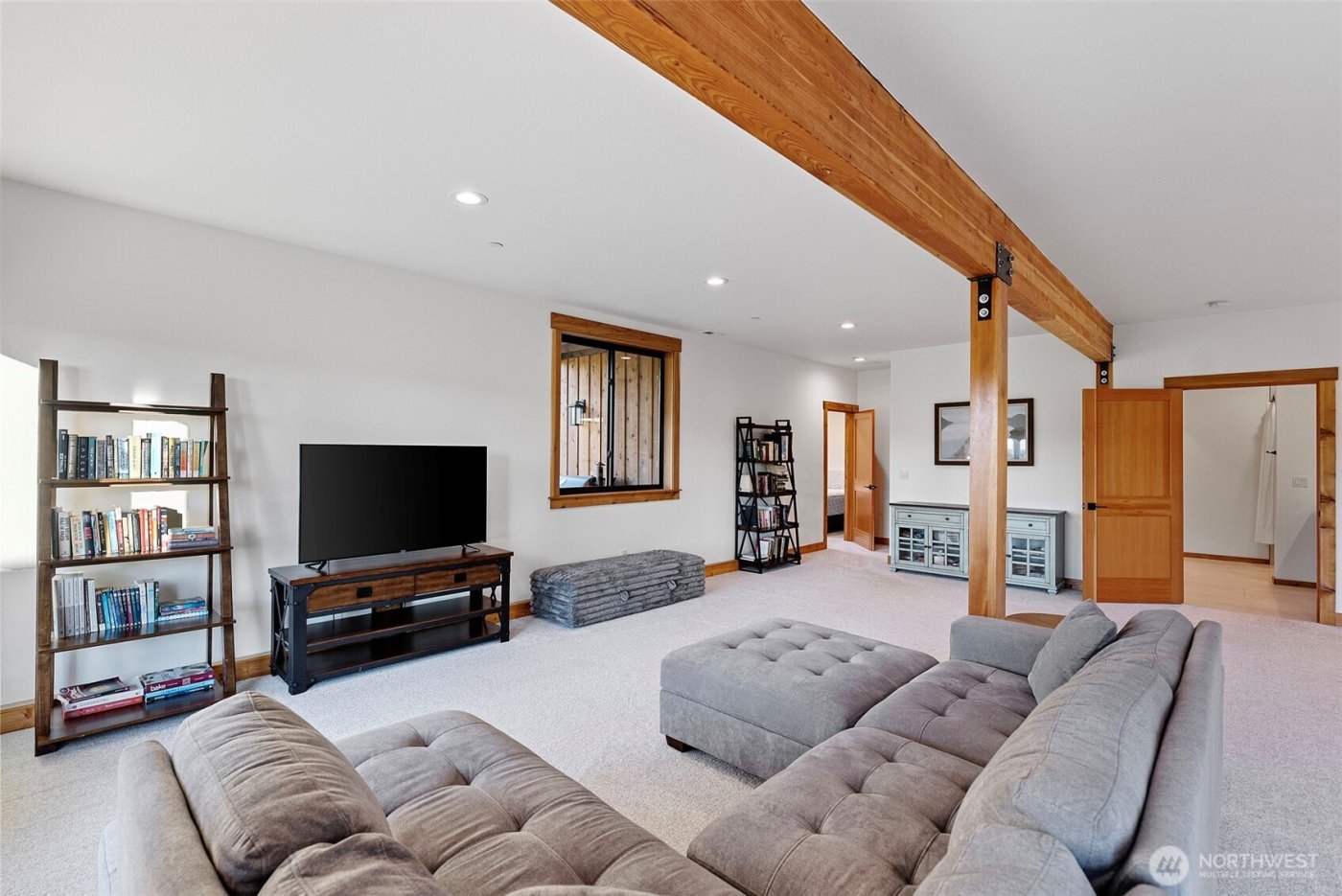 42524 Dean Kreger Rd E , Eatonville, WA 98328