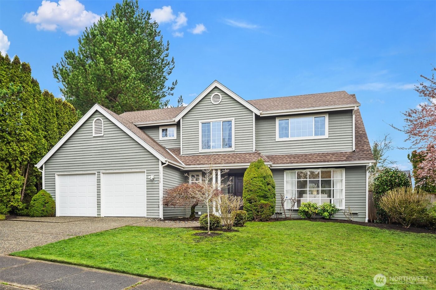 17158 NE 37th Place , Bellevue, WA 98008