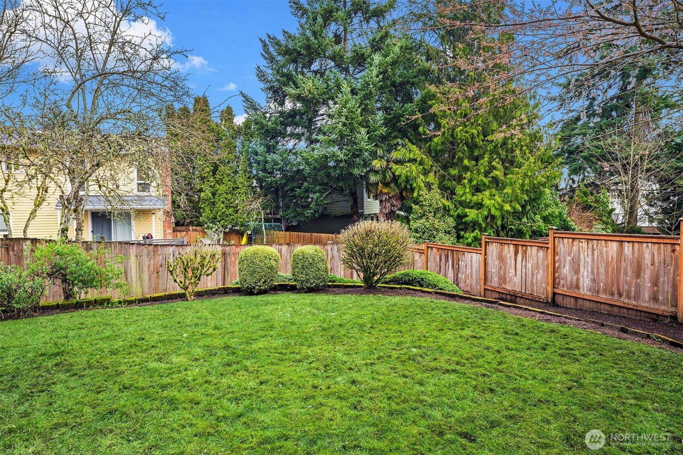 17158 NE 37th Place , Bellevue, WA 98008