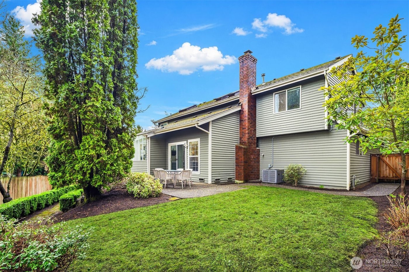 17158 NE 37th Place , Bellevue, WA 98008