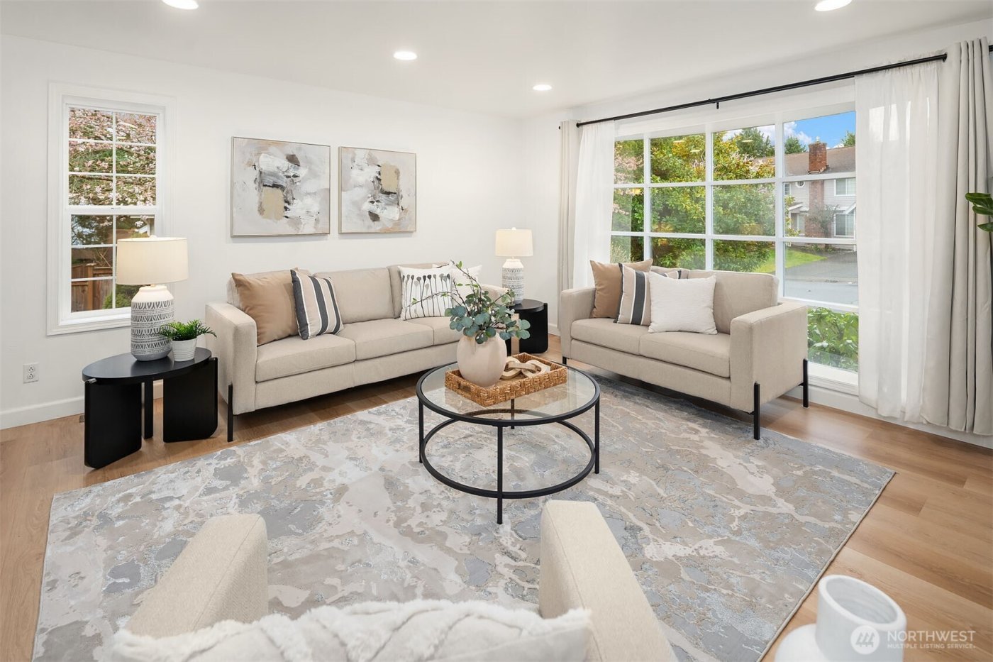 17158 NE 37th Place , Bellevue, WA 98008