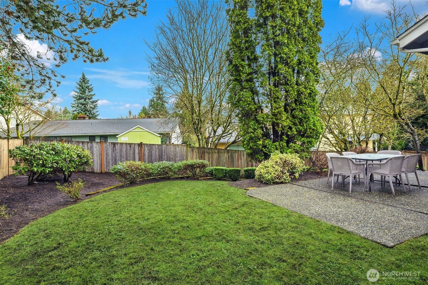 17158 NE 37th Place , Bellevue, WA 98008